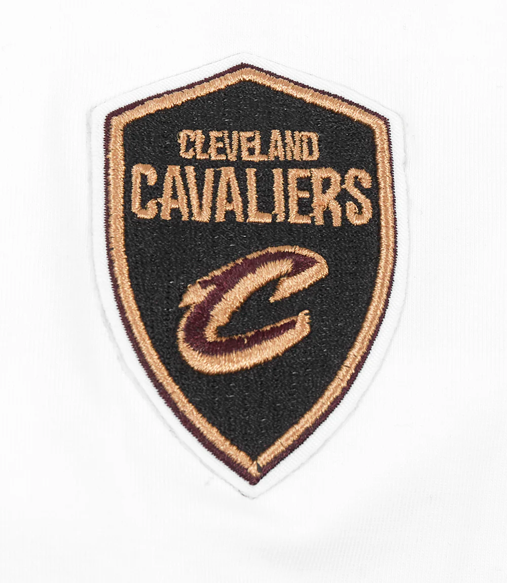NBA CLEVELAND CAVALIERS CLASSIC WOMEN'S BOXY TEE (WHITE) - Image 10