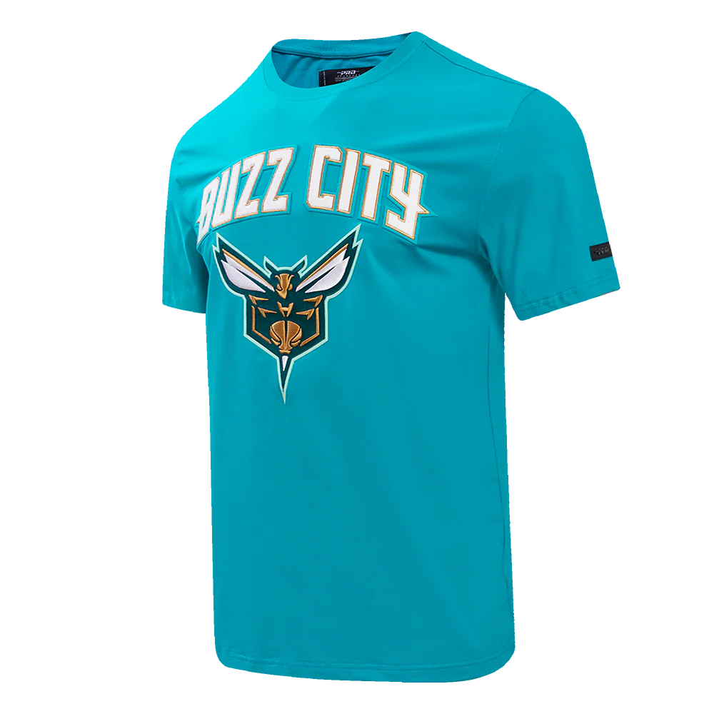 NBA CHARLOTTE HORNETS MEN'S CHEST BUZZ CITY TEE (TEAL) - Image 2