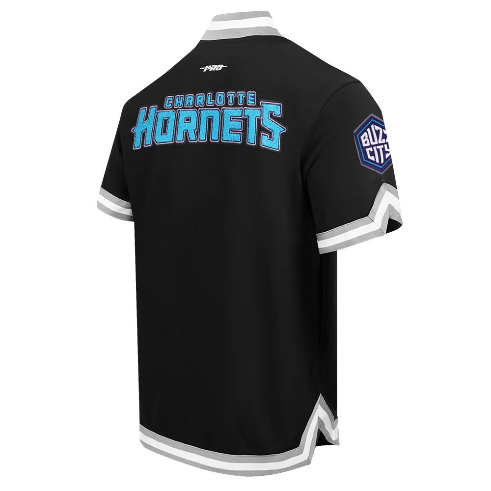 CHARLOTTE HORNETS CLASSIC MEN'S WARM UP JACKET (BLACK/GRAY) - Image 8