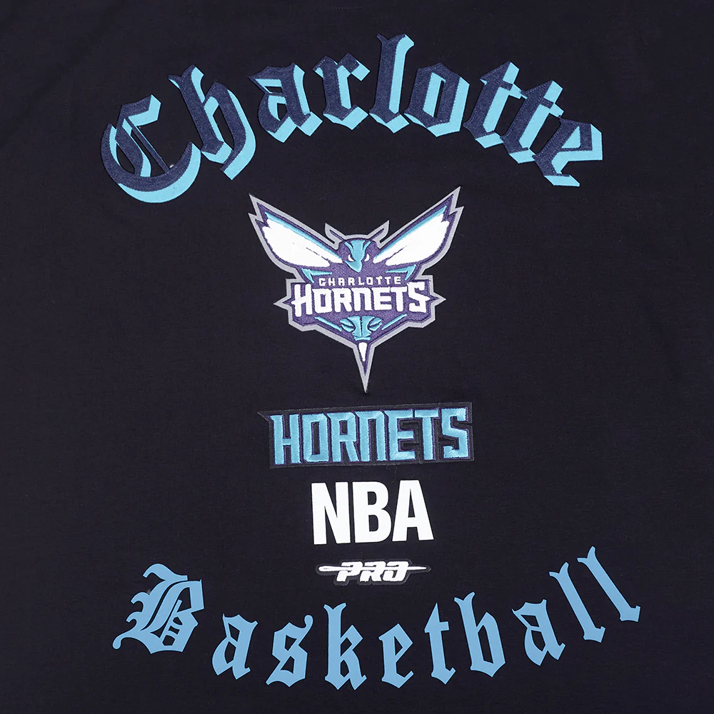 NBA CHARLOTTE HORNETS OLD ENGLISH MEN'S TEE (BLACK) - Image 9