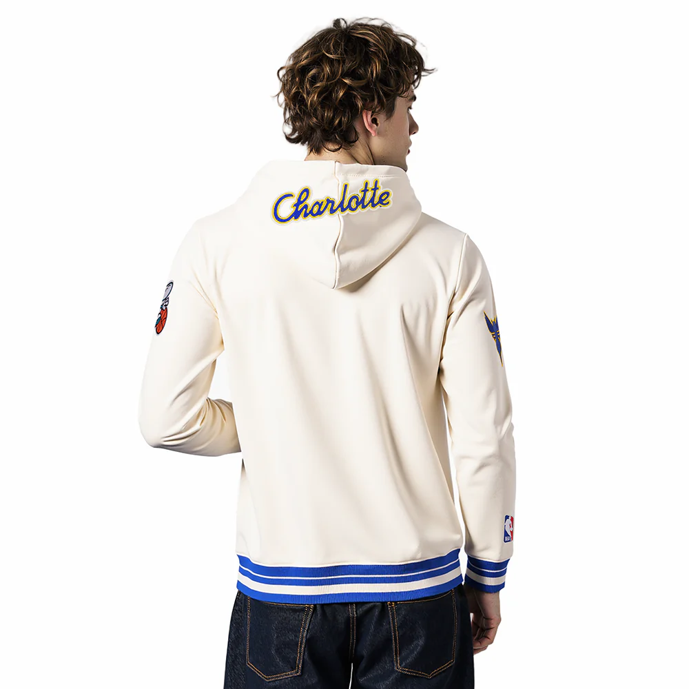 NBA CHARLOTTE HORNETS CITY EDITION 25-26 MEN'S RIB FLC PO HOODIE (EGGSHELL/ROYAL BLUE) - Image 2