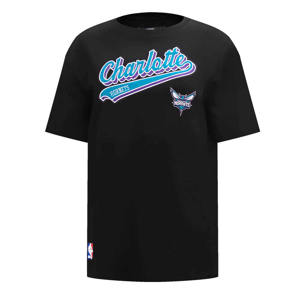 NBA CHARLOTTE HORNETS SCRIPT TAIL WOMEN'S BOYFRIEND TEE (BLACK)