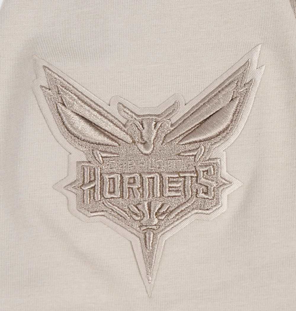 NBA CHARLOTTE HORNETS NEUTRAL WOMEN'S BOXY TEE (TAUPE) - Image 7