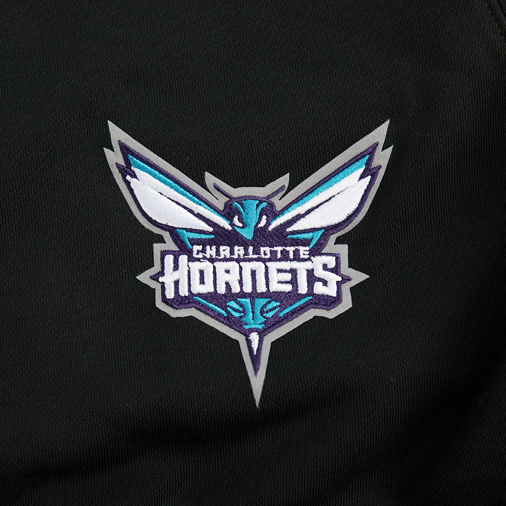 NBA CHARLOTTE HORNETS WINGSPAN WOMEN'S FLC CREWNECK (BLACK) - Image 10