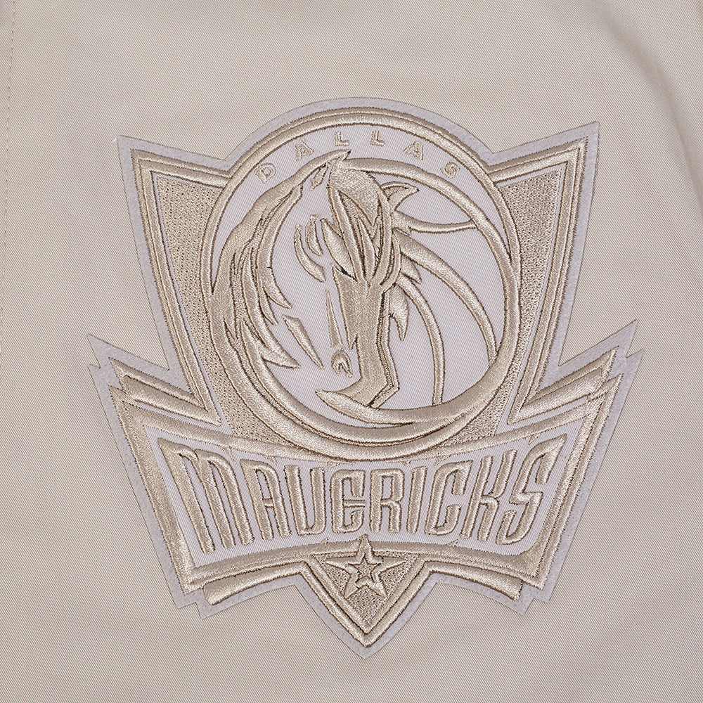 NBA DALLAS MAVERICKS NEUTRAL MEN'S TWILL JACKET (TAUPE) - Image 6