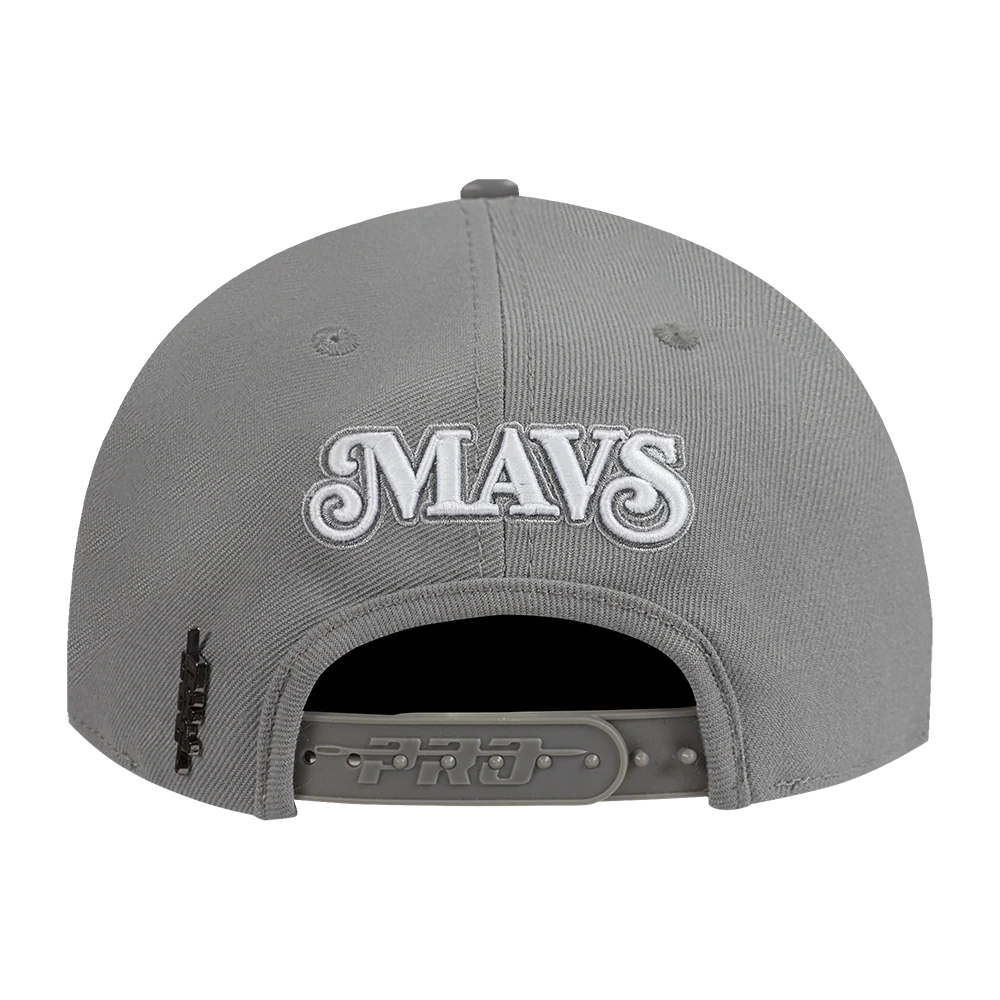 NBA DALLAS MAVERICKS CITY EDITION 24-25 PINCH FRONT SNAPBACK HAT (GRAY) - Image 4