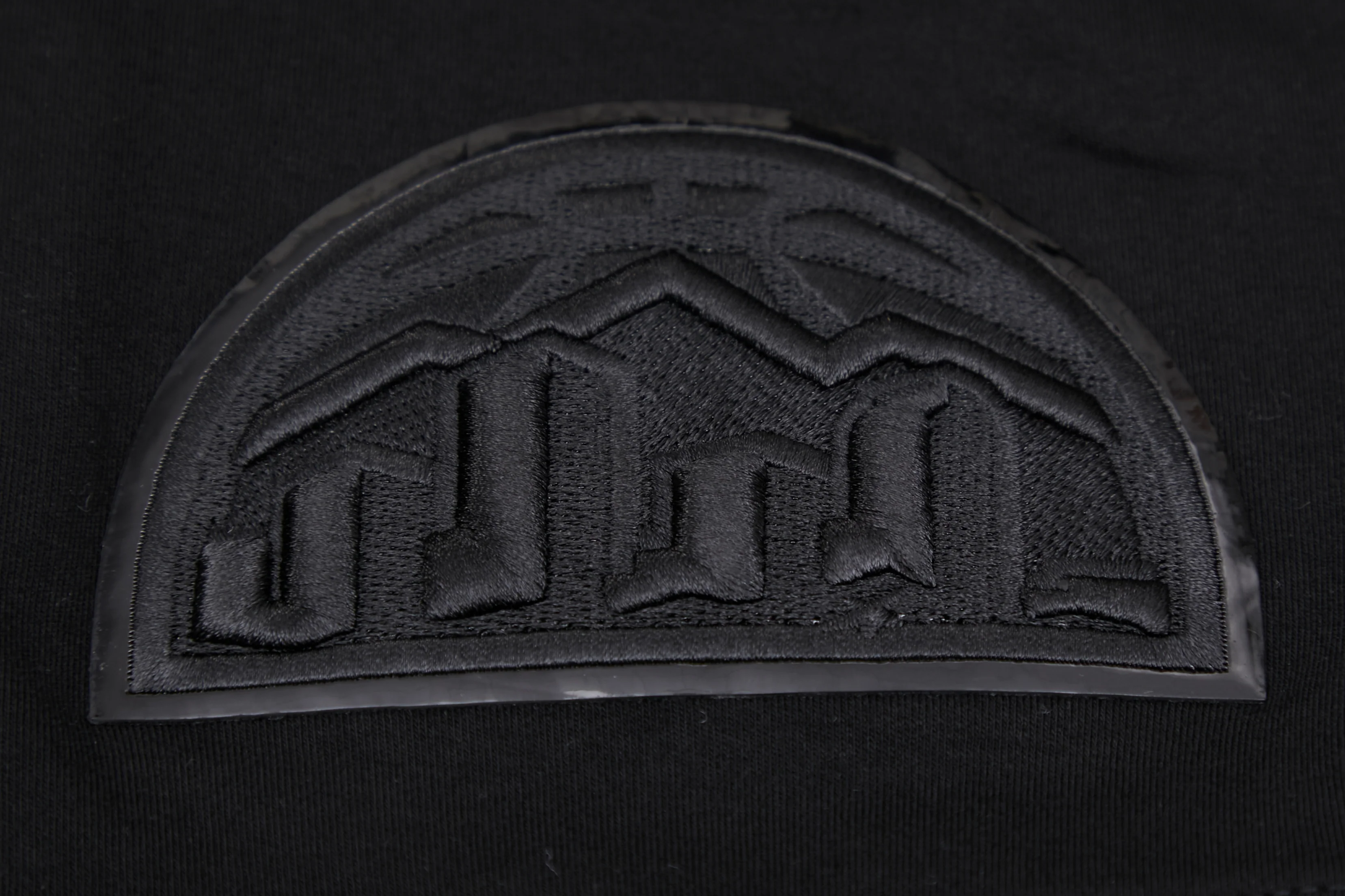 NBA DENVER NUGGETS TRIPLE BLACK MEN'S TEE (TRIPLE BLACK) - Image 9