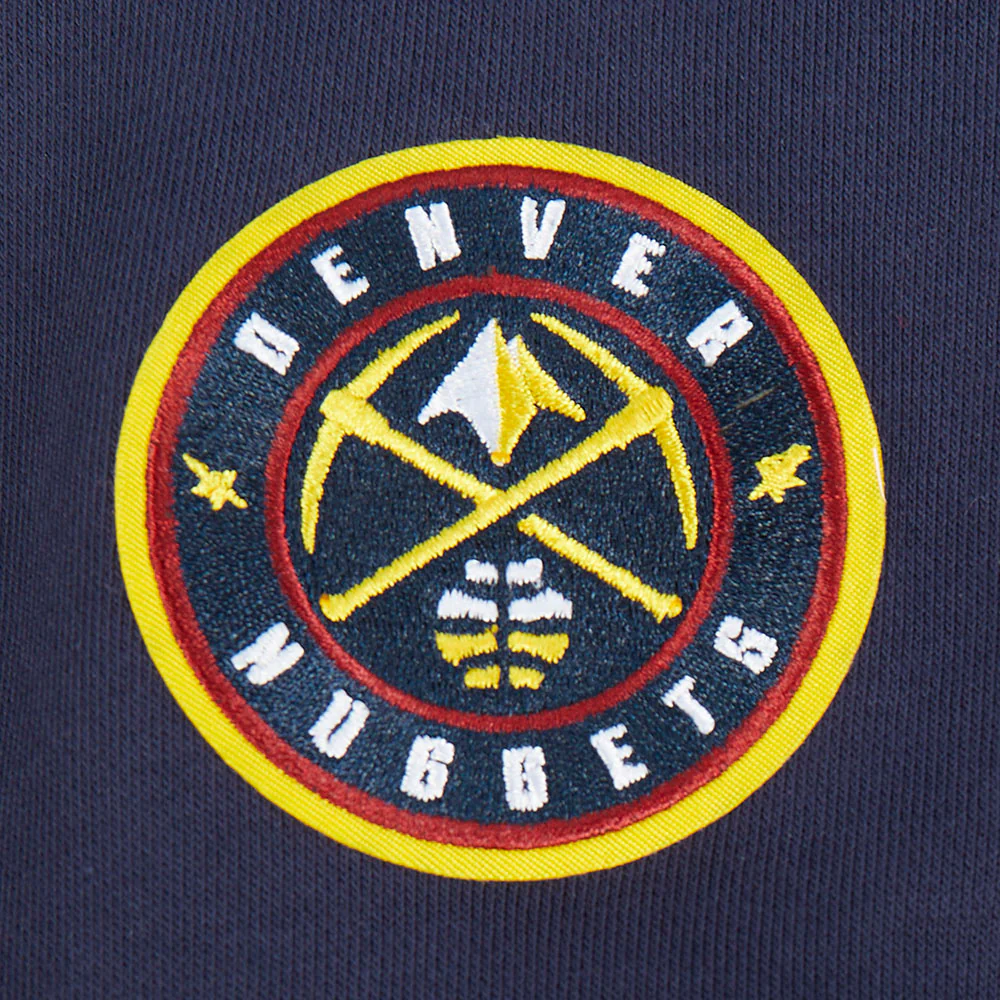 NBA DENVER NUGGETS OLD ENGLISH WOMEN'S FLC CREWNECK (MIDNIGHT NAVY) - Image 8