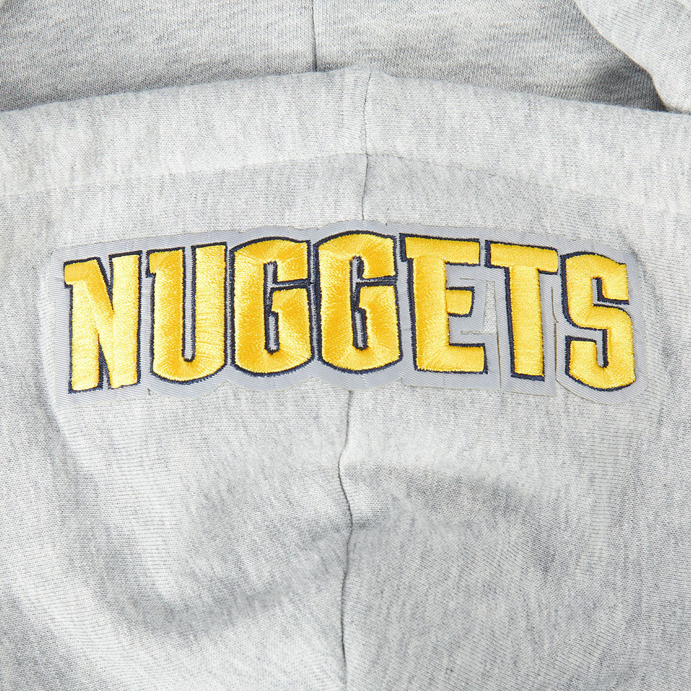 NBA DENVER NUGGETS OLD ENGLISH WOMEN'S FLC CROPPED PO HOODIE (HEATHER GREY) - Image 8