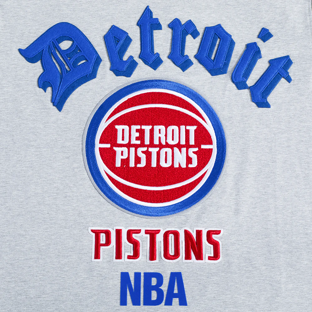 NBA DETROIT PISTONS OLD ENGLISH MEN'S TEE (HEATHER GREY) - Image 7