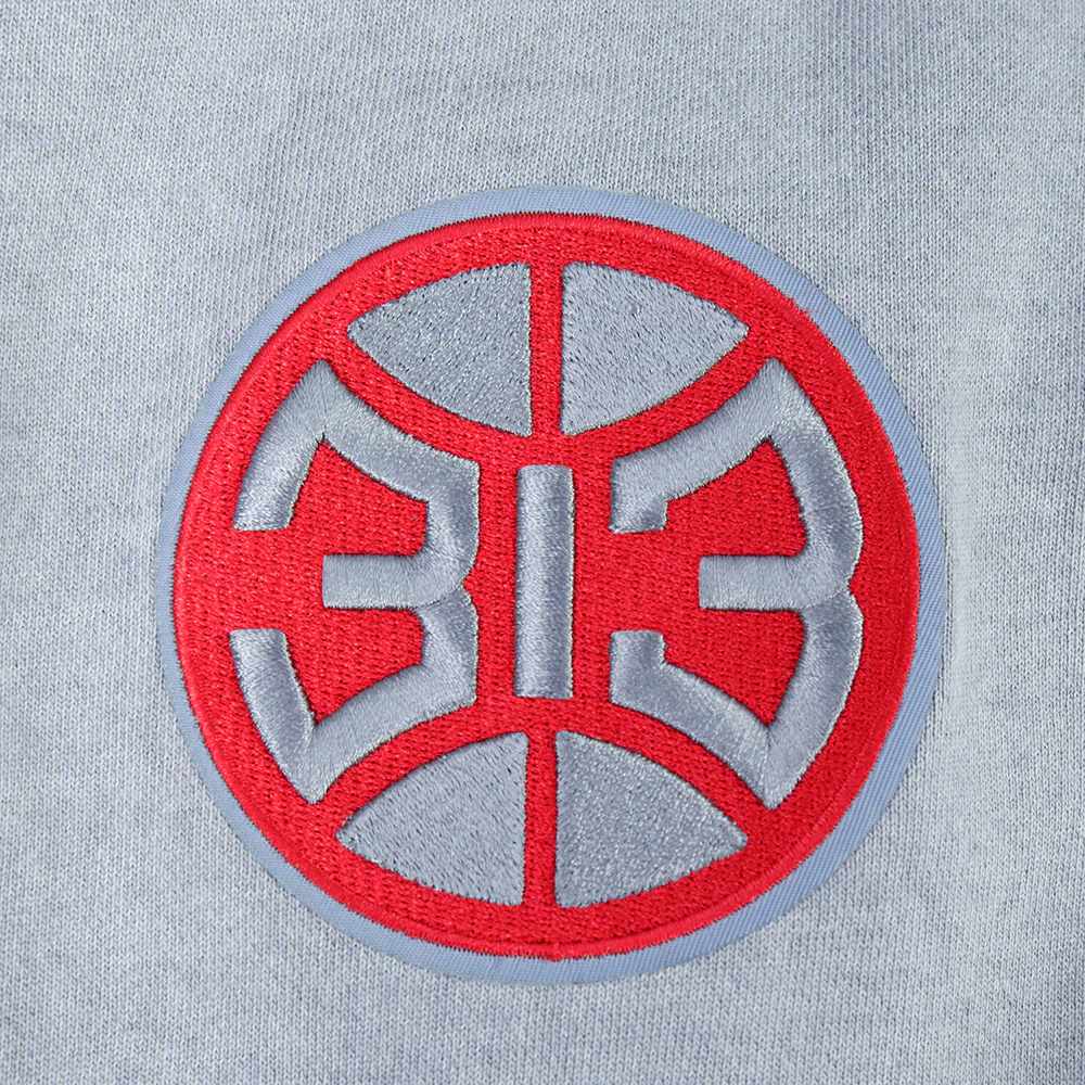 NBA DETROIT PISTONS FIRST TEAM MEN'S PULL OVER HOODIE (WASHED GREY) - Image 9