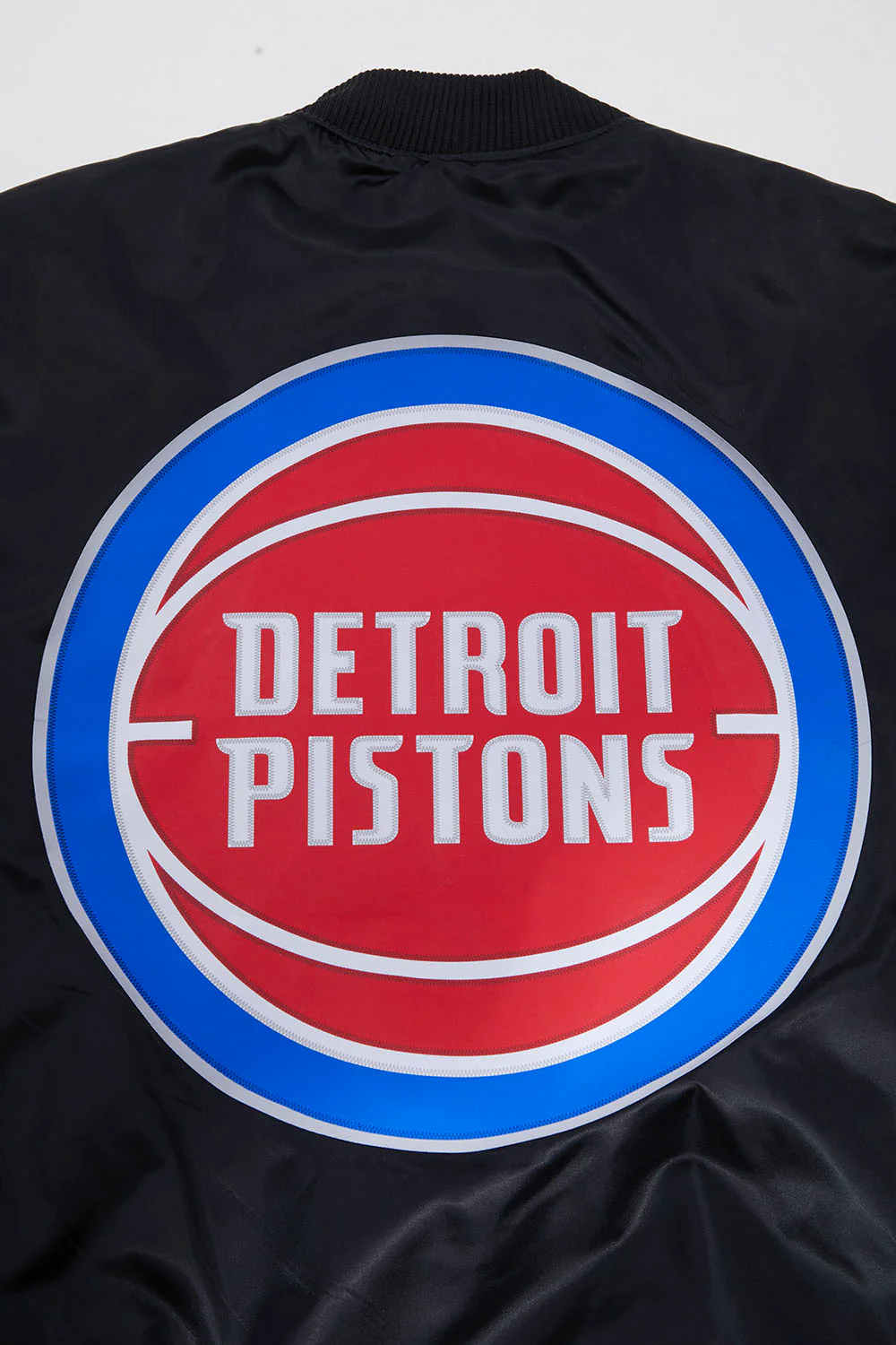 NBA DETROIT PISTONS BIG LOGO MEN'S SATIN JACKET (BLACK) - Image 10