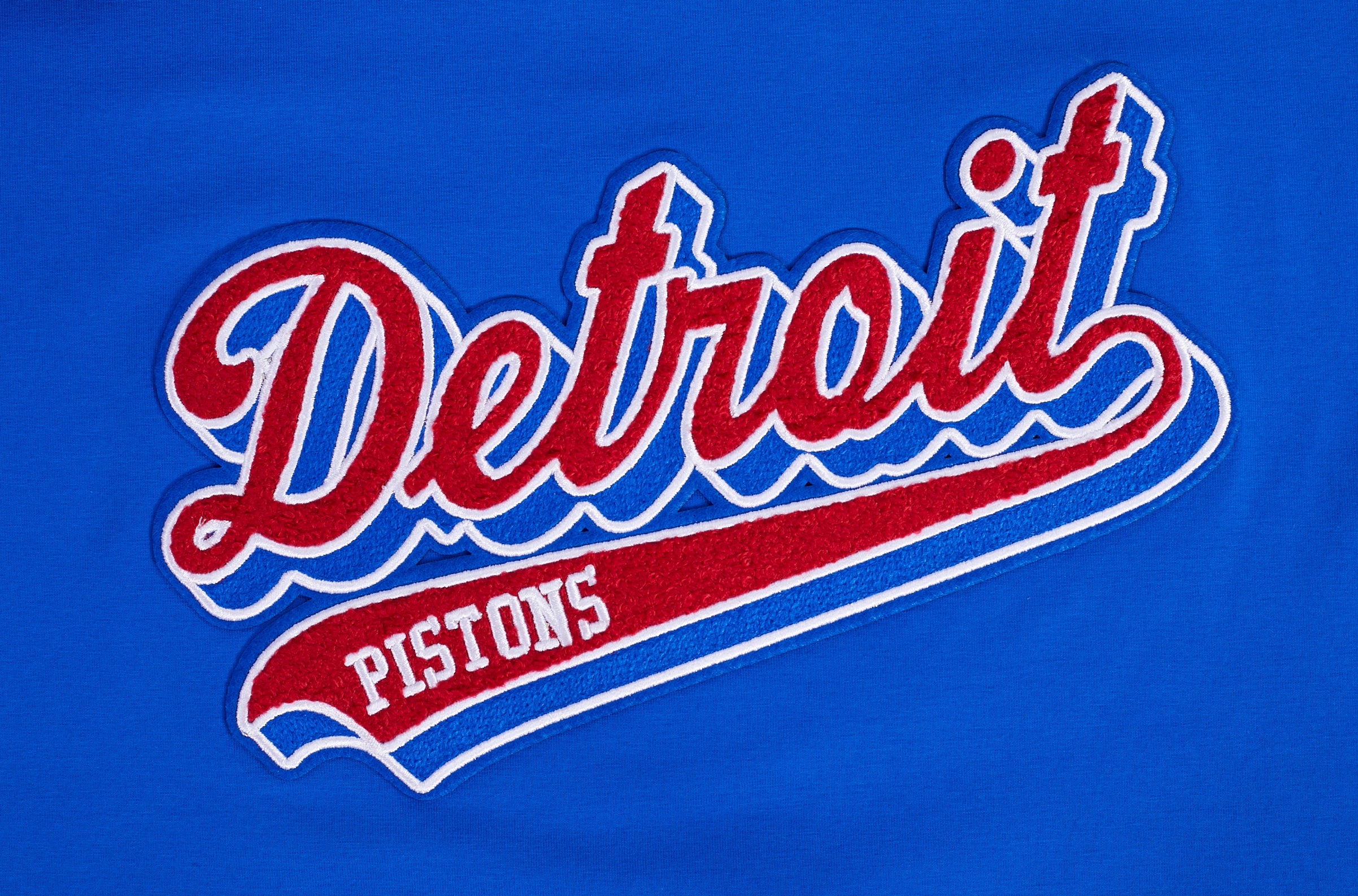NBA DETROIT PISTONS SCRIPT TAIL WOMEN'S SINGLE JERSEY BOXY TEE (ROYAL BLUE) - Image 5