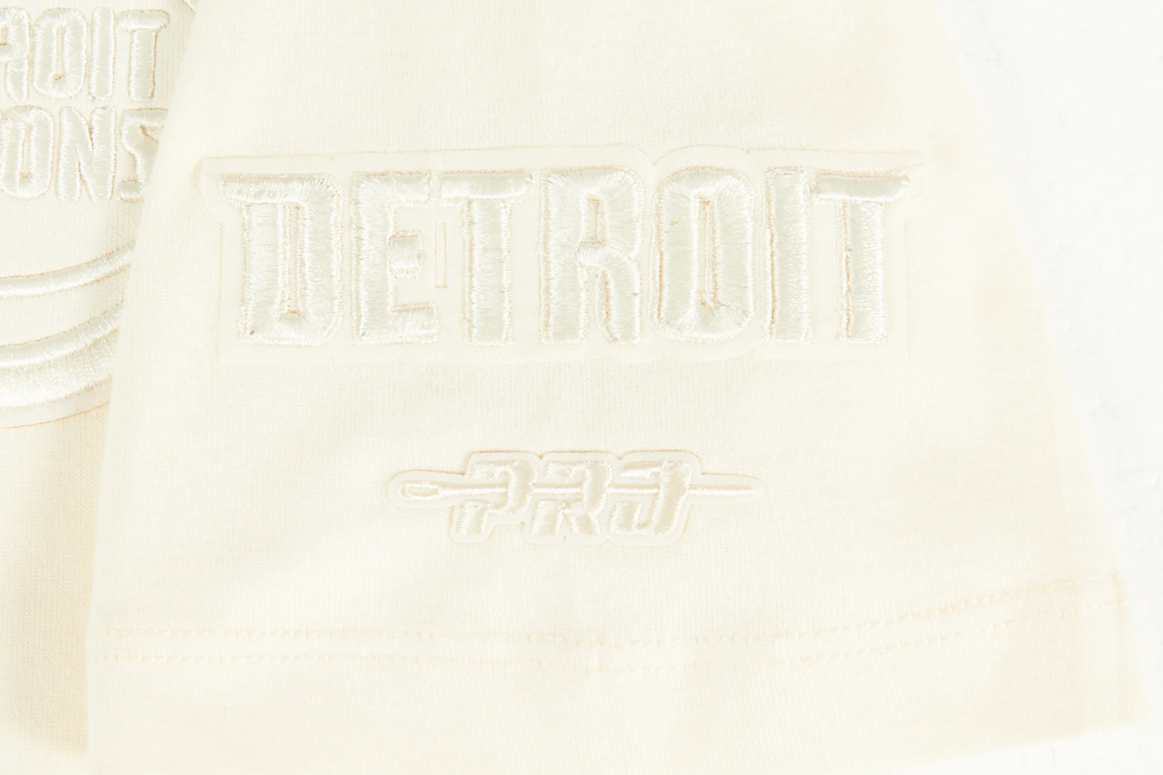 NBA DETROIT PISTONS NEUTRAL BIG BOYS SINGLE JERSEY TEE (EGGSHELL) - Image 5