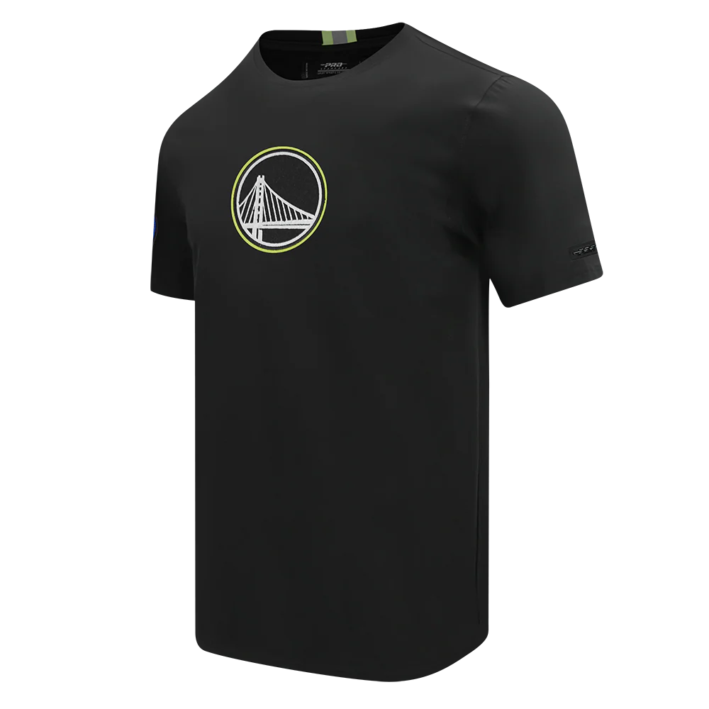 NBA GOLDEN STATE WARRIORS UNDER THE LIGHTS MEN'S SINGLE JERSEY TEE (BLACK) - Image 2