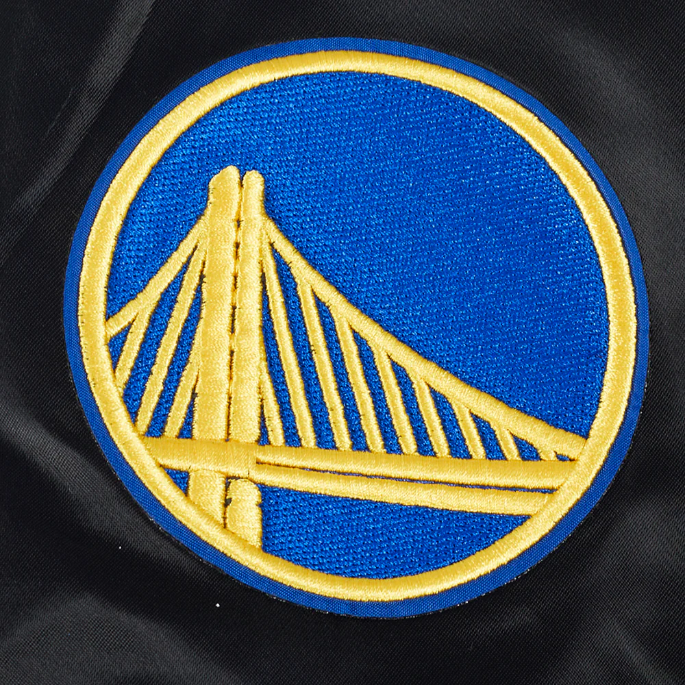 NBA GOLDEN STATE WARRIORS CLASSIC SATIN MEN'S SATIN JACKET (BLACK) - Image 9