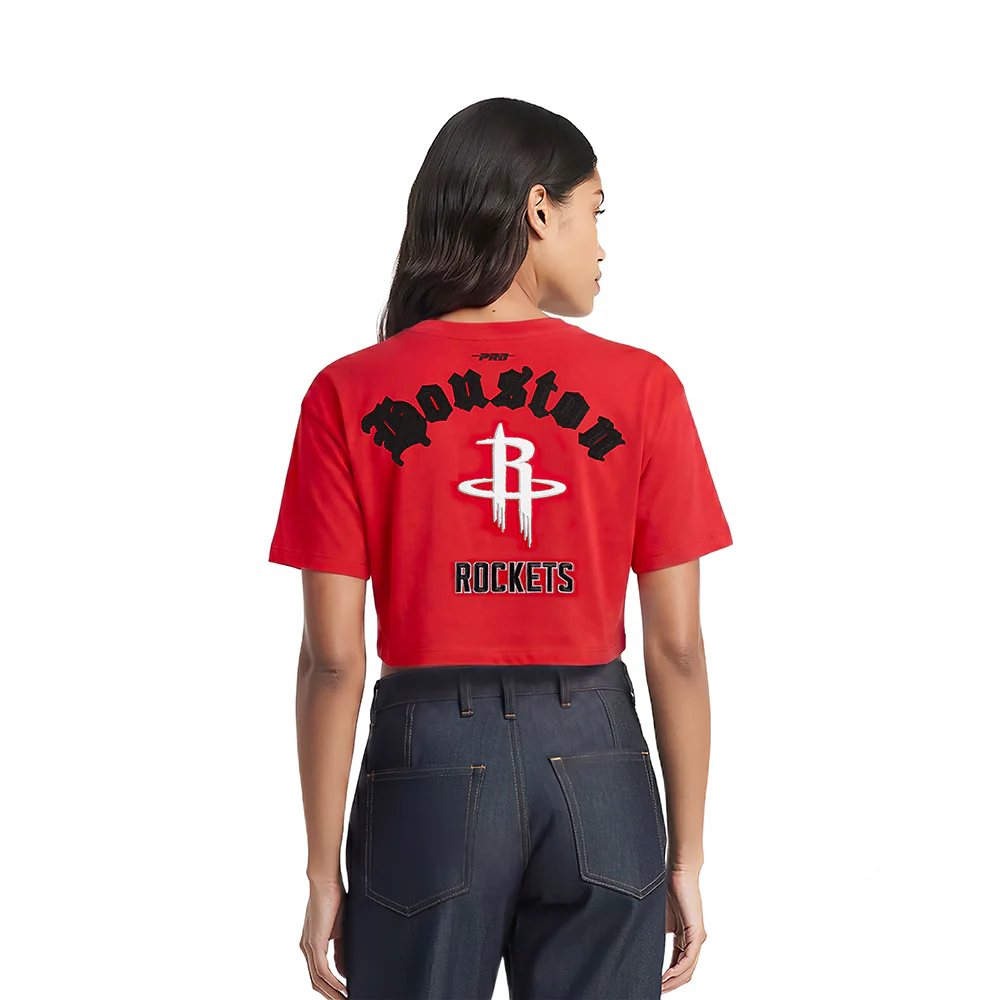 NBA HOUSTON ROCKETS OLD ENGLISH WOMEN'S SJ BOXY TEE (RED) - Image 2