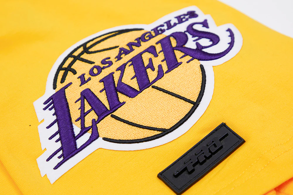 NBA LOS ANGELES LAKERS CLASSIC CHENILLE MEN'S SJ TEE (YELLOW) - Image 7