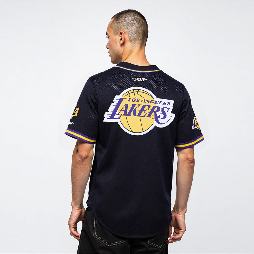 NBA LOS ANGELES LAKERS LEBRON JAMES #23 CLASSIC MESH PNN MEN'S MESH BUTTON DOWN SHIRT (BLACK/PURPLE) - Image 2