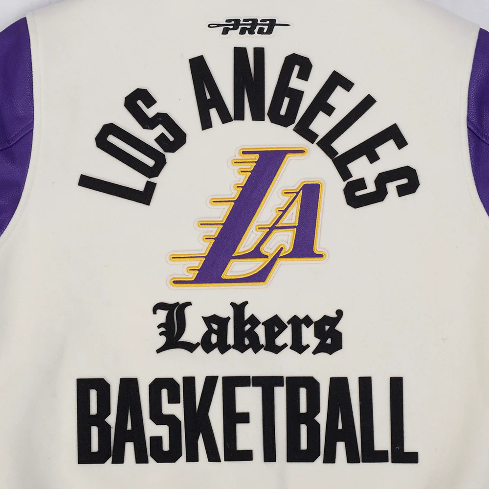 NBA LOS ANGELES LAKERS MODERN ORIGINALS MEN'S RIB WOOL VARSITY JACKET (EGGSHELL/ PURPLE) - Image 10