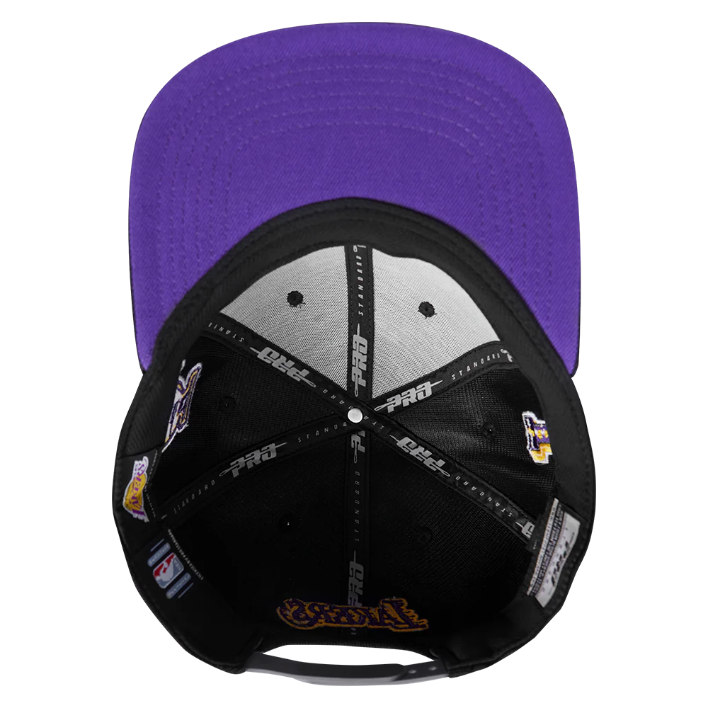 NBA LOS ANGELES LAKERS OLD ENGLISH UNISEX 6 PANEL SNAPBACK HAT (BLACK) - Image 6