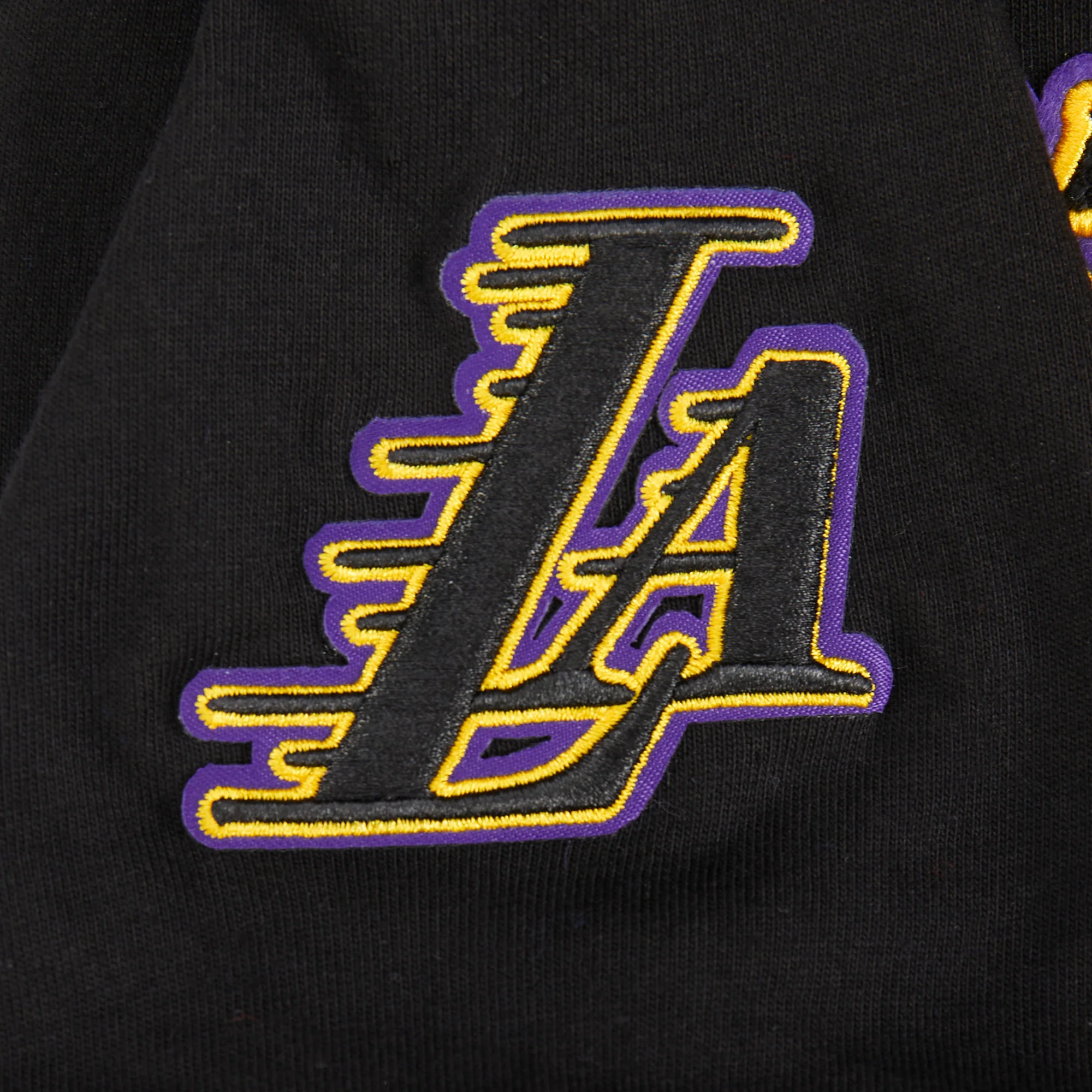 NBA LOS ANGELES LAKERS CLASSIC LITTLE BOYS SHORT SLEEVE STRIPED RIB TEE (BLACK/PURPLE) - Image 7
