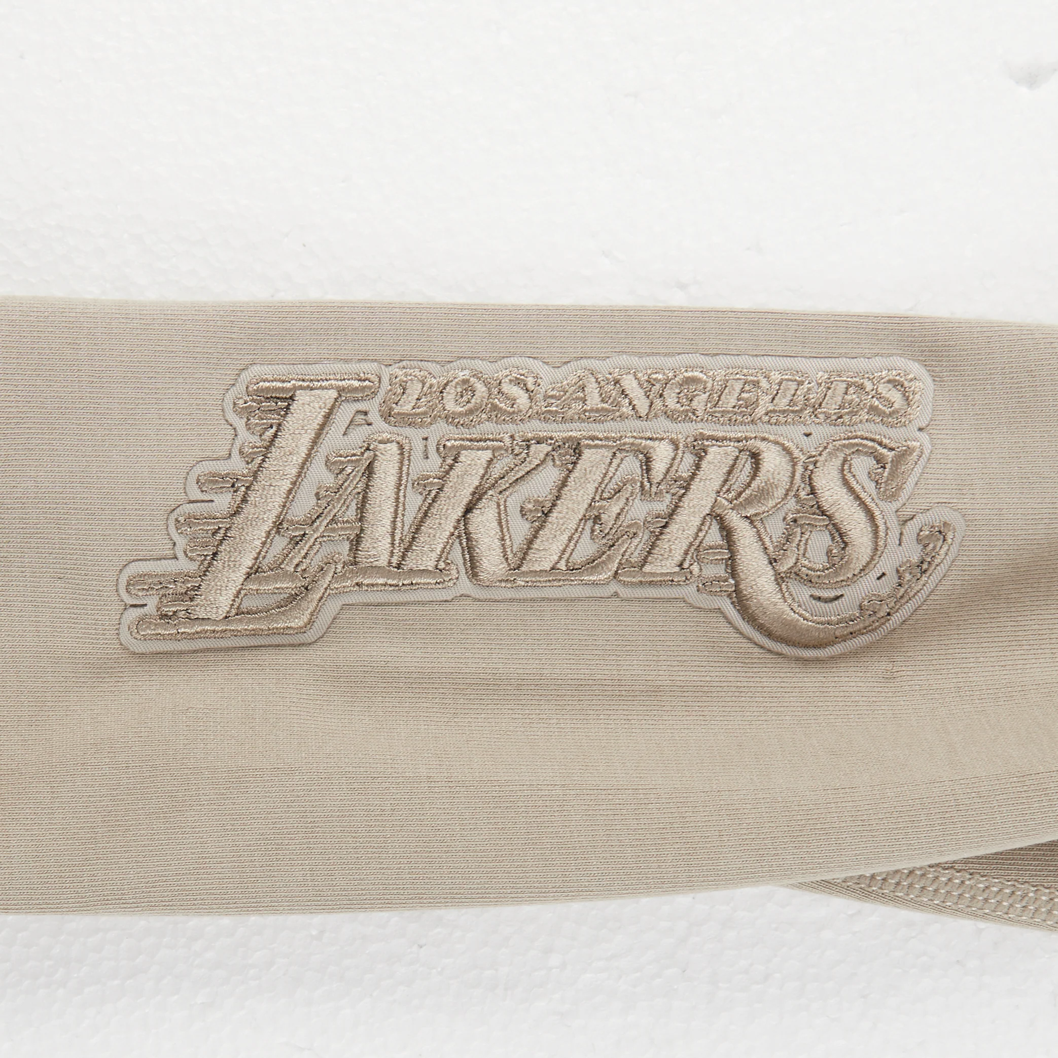 NBA LOS ANGELES LAKERS NEUTRAL LITTLE GIRLS LEGGING (TAUPE) - Image 7