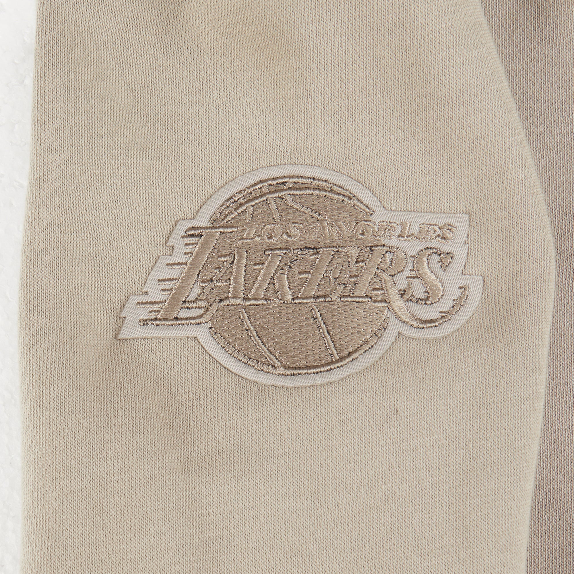 NBA LOS ANGELES LAKERS NEUTRAL TODDLER GIRLS FLEECE CREWNECK (TAUPE) - Image 6