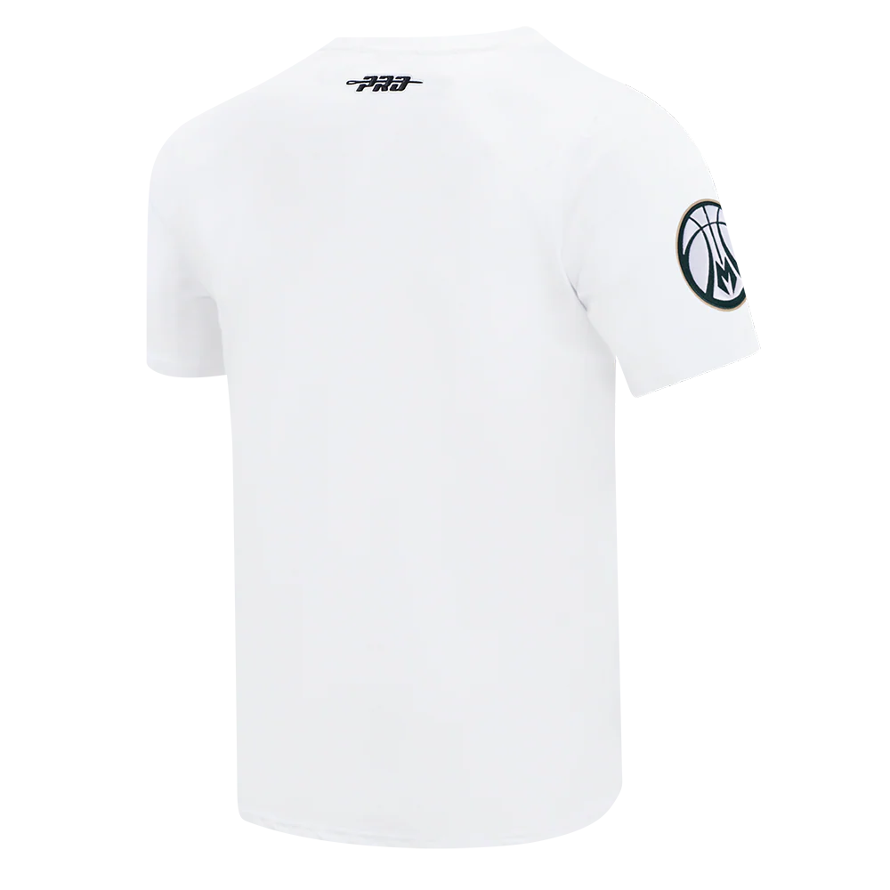 NBA MILWAUKEE BUCKS TEAM BADGE MEN'S WM SJ TEE (WHITE) - Image 4