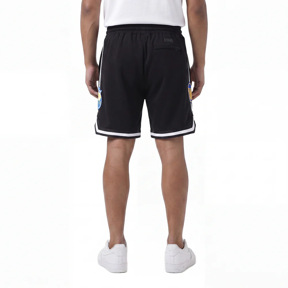 NBA MILWAUKEE BUCKS CLASSIC CHENILLE MEN'S SHORT (BLACK) - Image 2