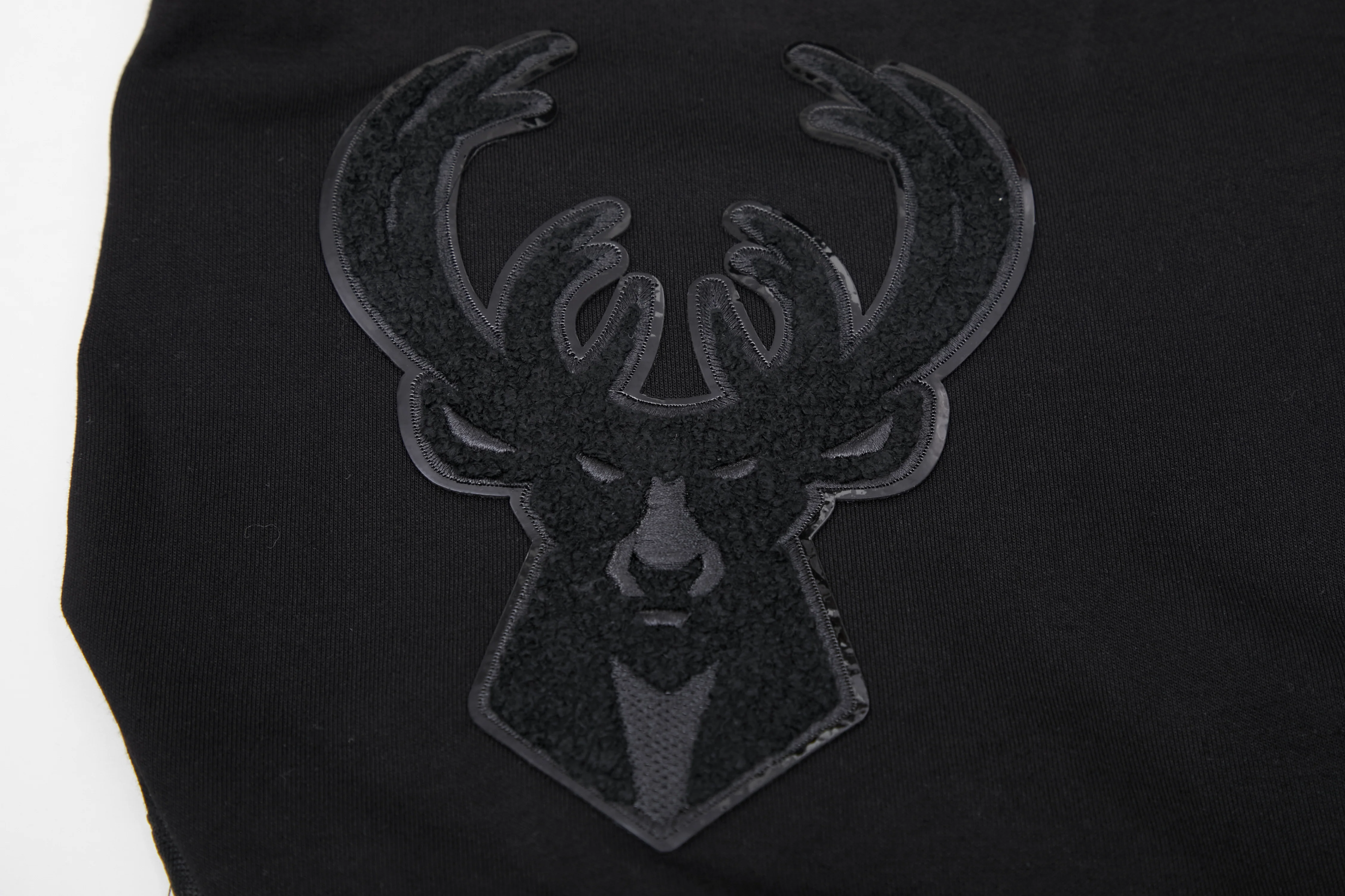 NBA MILWAUKEE BUCKS TRIPLE BLACK PRO TEAM MEN'S SHORT (BLACK) - Image 10