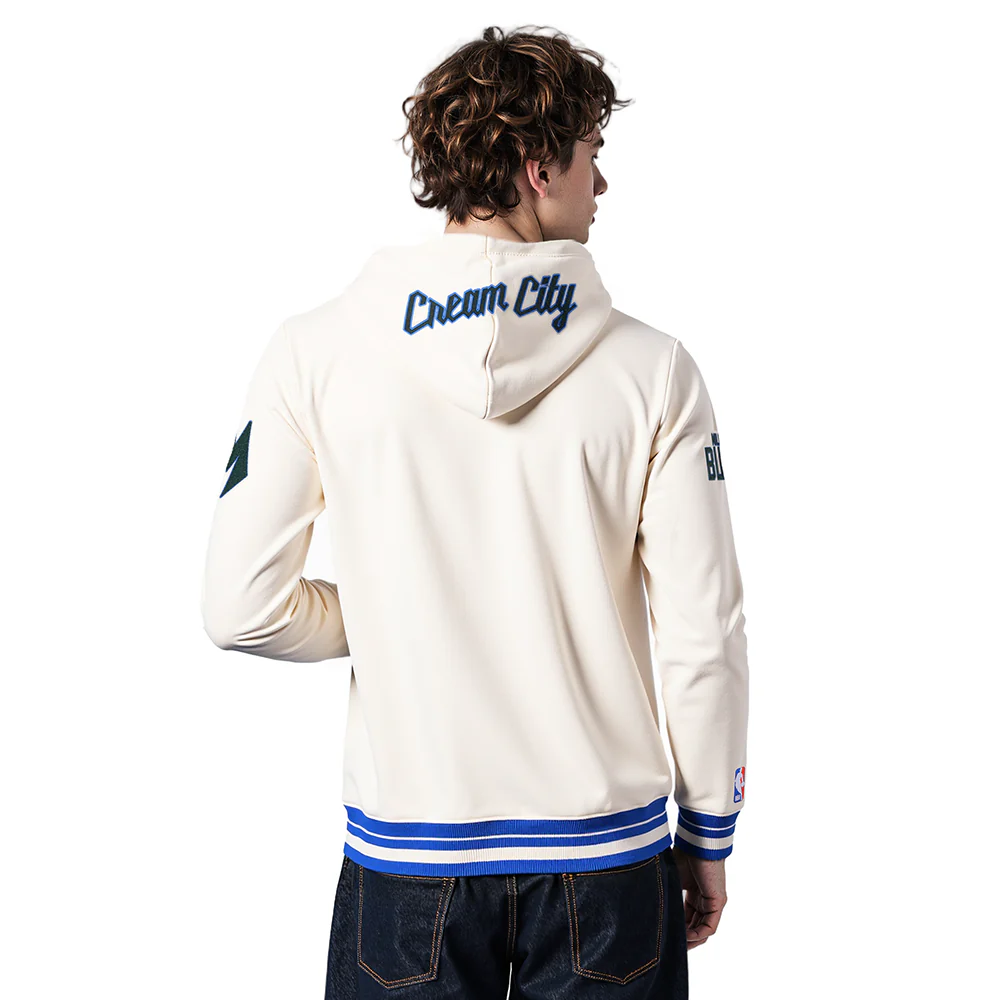 NBA MILWAUKEE BUCKS CITY EDITION 25-26 MEN'S RIB FLC PO HOODIE (EGGSHELL/ ROYAL BLUE) - Image 2