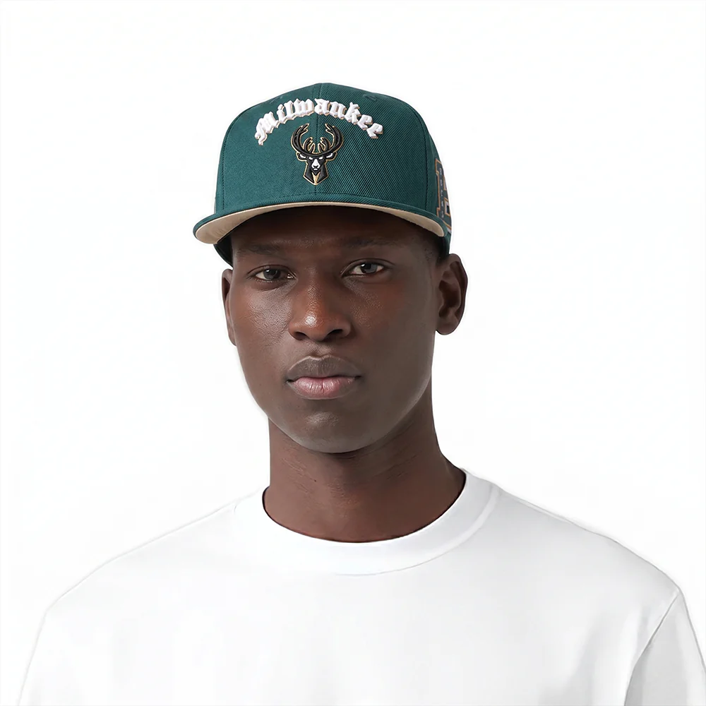 NBA MILWAUKEE BUCKS OLD ENGLISH UNISEX 6 PANEL SNAPBACK HAT (FOREST GREEN)