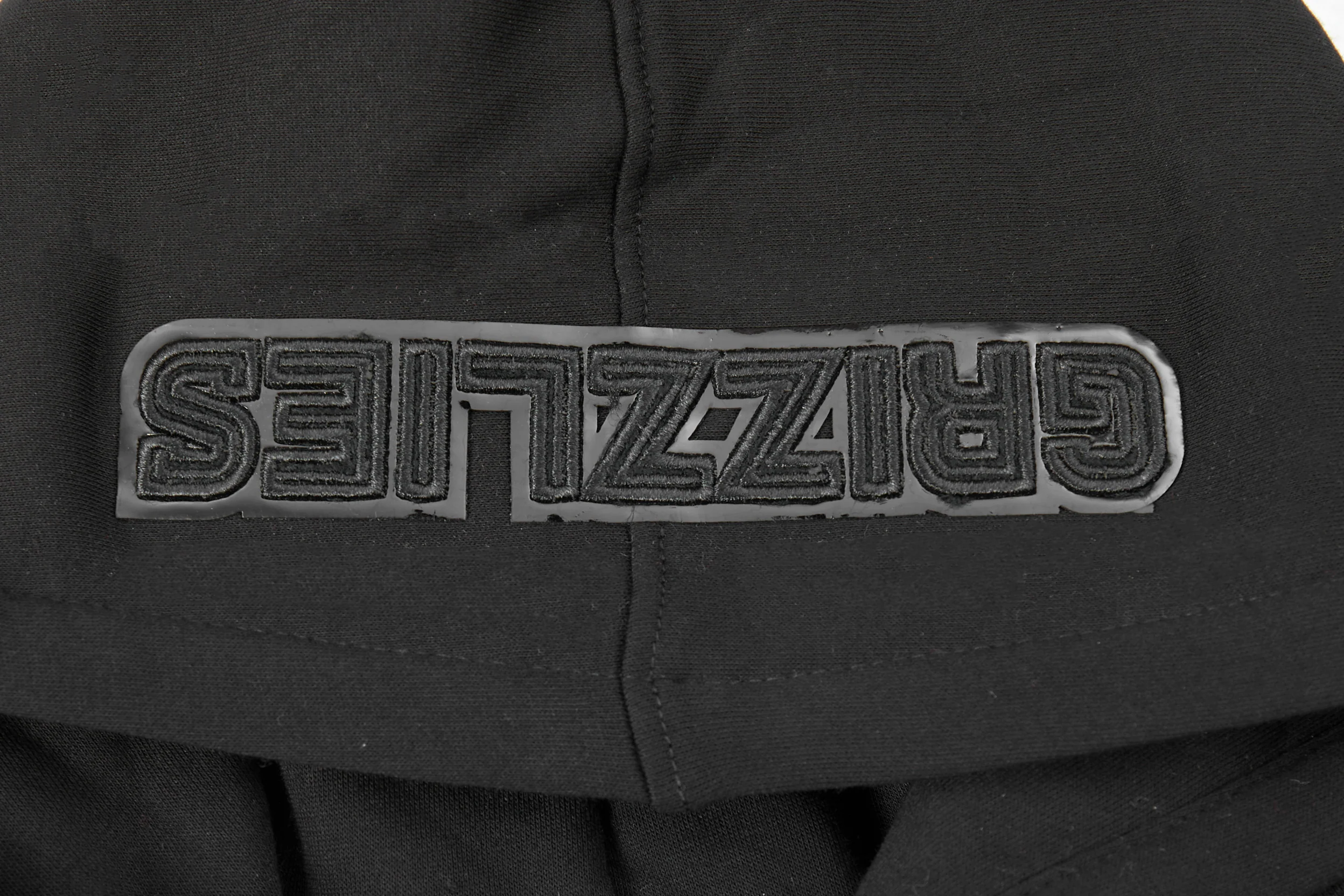 NBA MEMPHIS GRIZZLIES TRIPLE BLACK BIG BOYS FLEECE PULLOVER HOODIE (BLACK) - Image 6