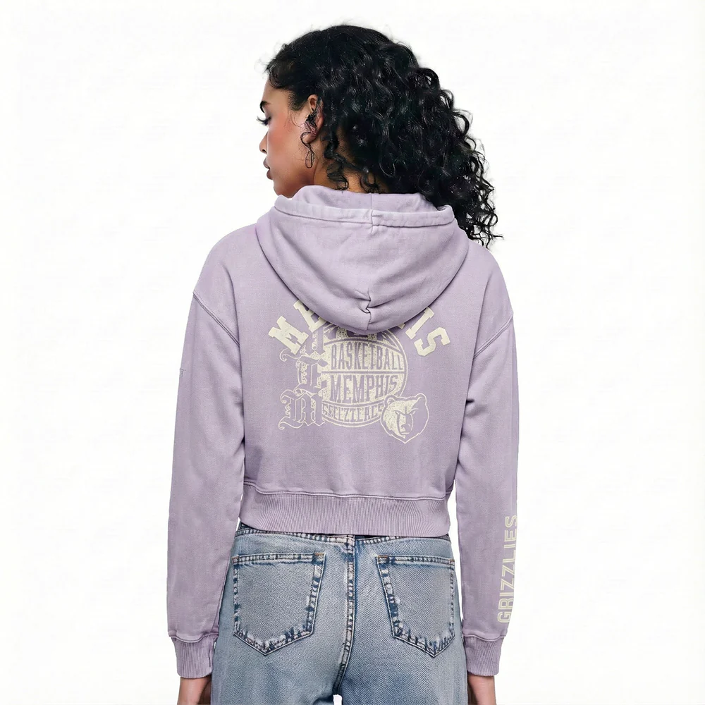 NBA MEMPHIS GRIZZLIES STREET TEAM WOMEN'S ENZYME WASH FT CROPPED PO HOODIE (WASHED LILAC GRAY) - Image 2