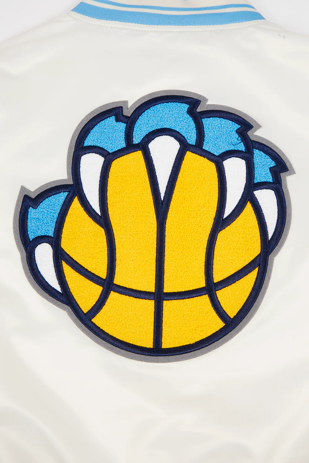 NBA MEMPHIS GRIZZLIES RETRO CLASSIC WOMEN'S RIB SATIN JACKET (EGGSHELL/UNIVERSAL BLUE) - Image 5