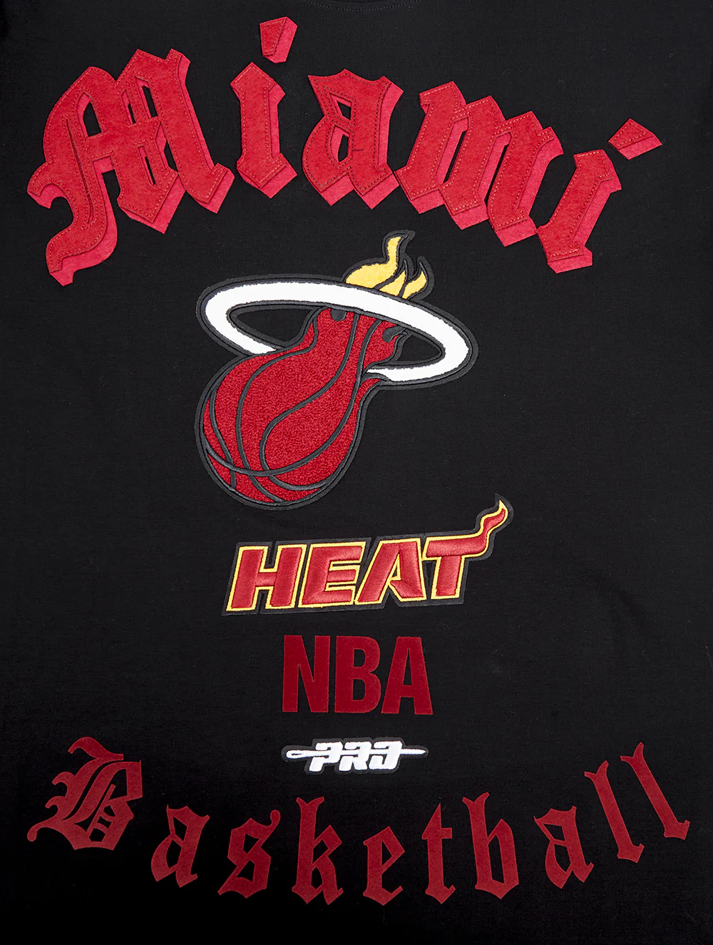 NBA MIAMI HEAT OLD ENGLISH MEN'S TEE (BLACK) - Image 6