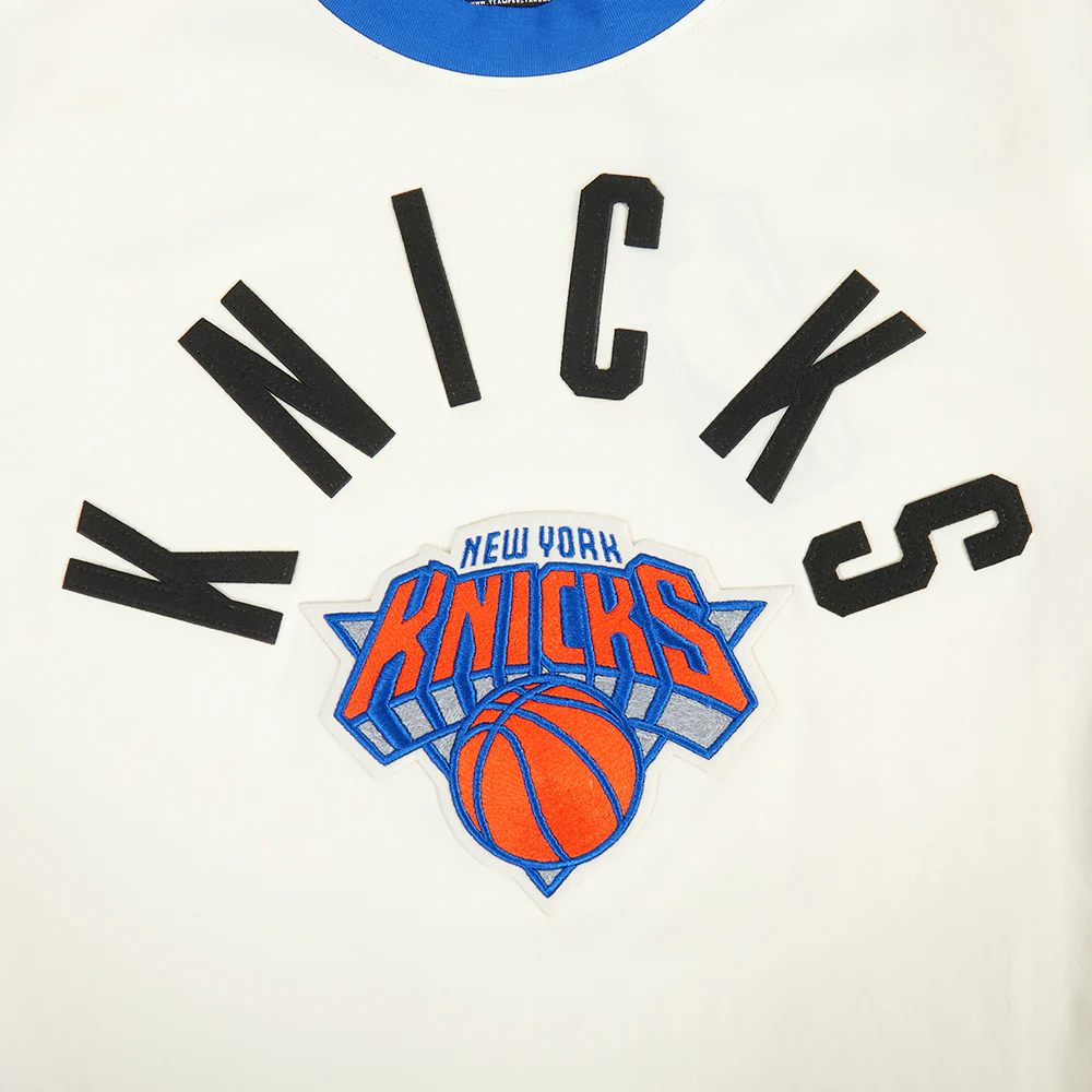 NEW YORK KNICKS MODERN ORIGINALS MEN'S RINGER TEE (EGGSHELL/ROYAL BLUE) - Image 7