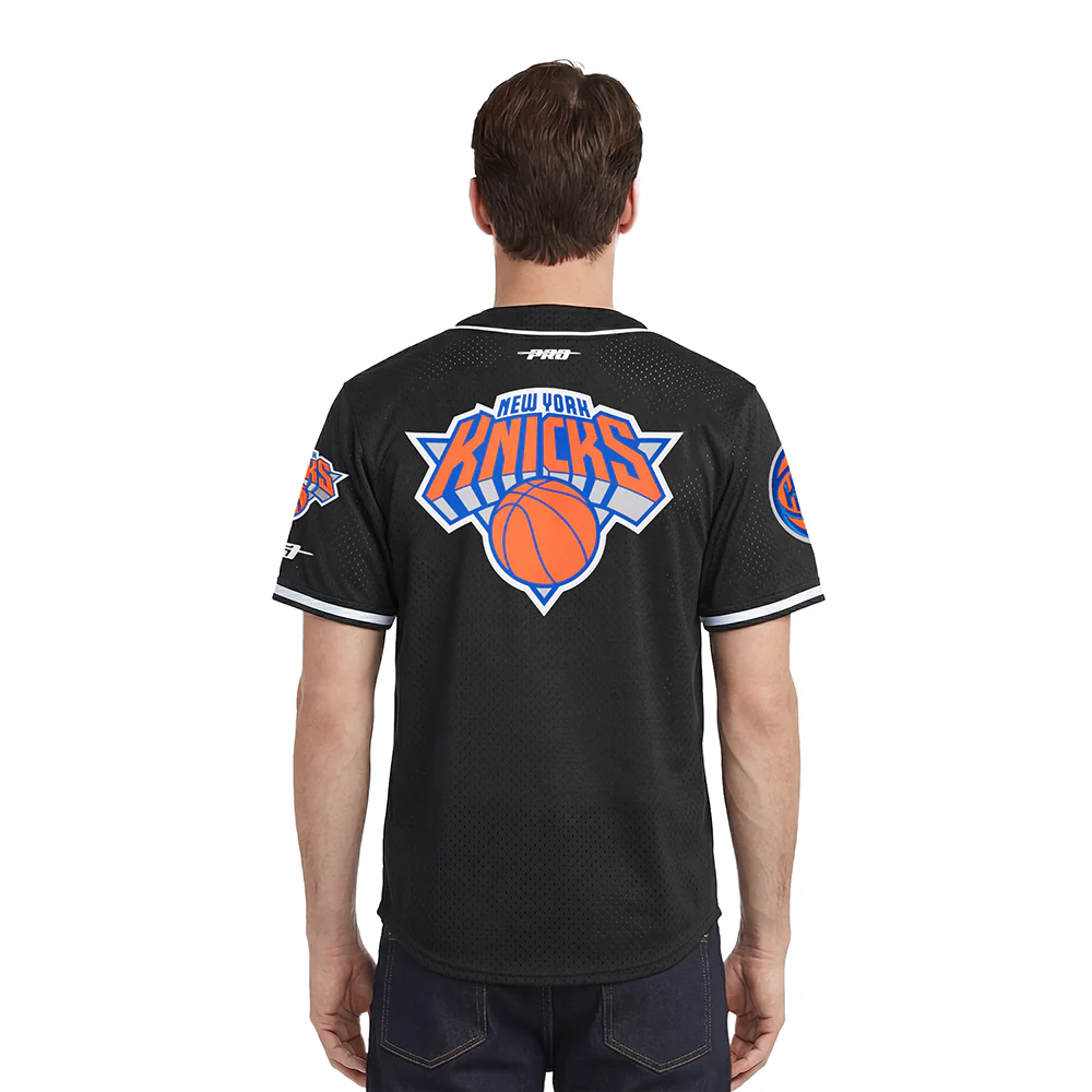 NBA NEW YORK KNICKS JALEN BRUNSON #11 MEN'S MESH BUTTON DOWN SHIRT (BLACK) - Image 2