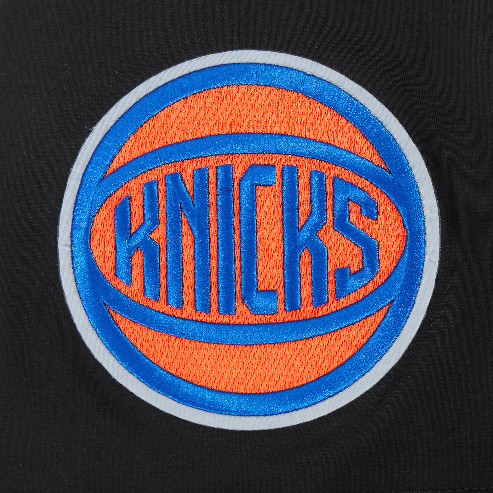 NBA NEW YORK KNICKS CLASSIC CHENILLE MEN'S S/S TEE (BLACK) - Image 8
