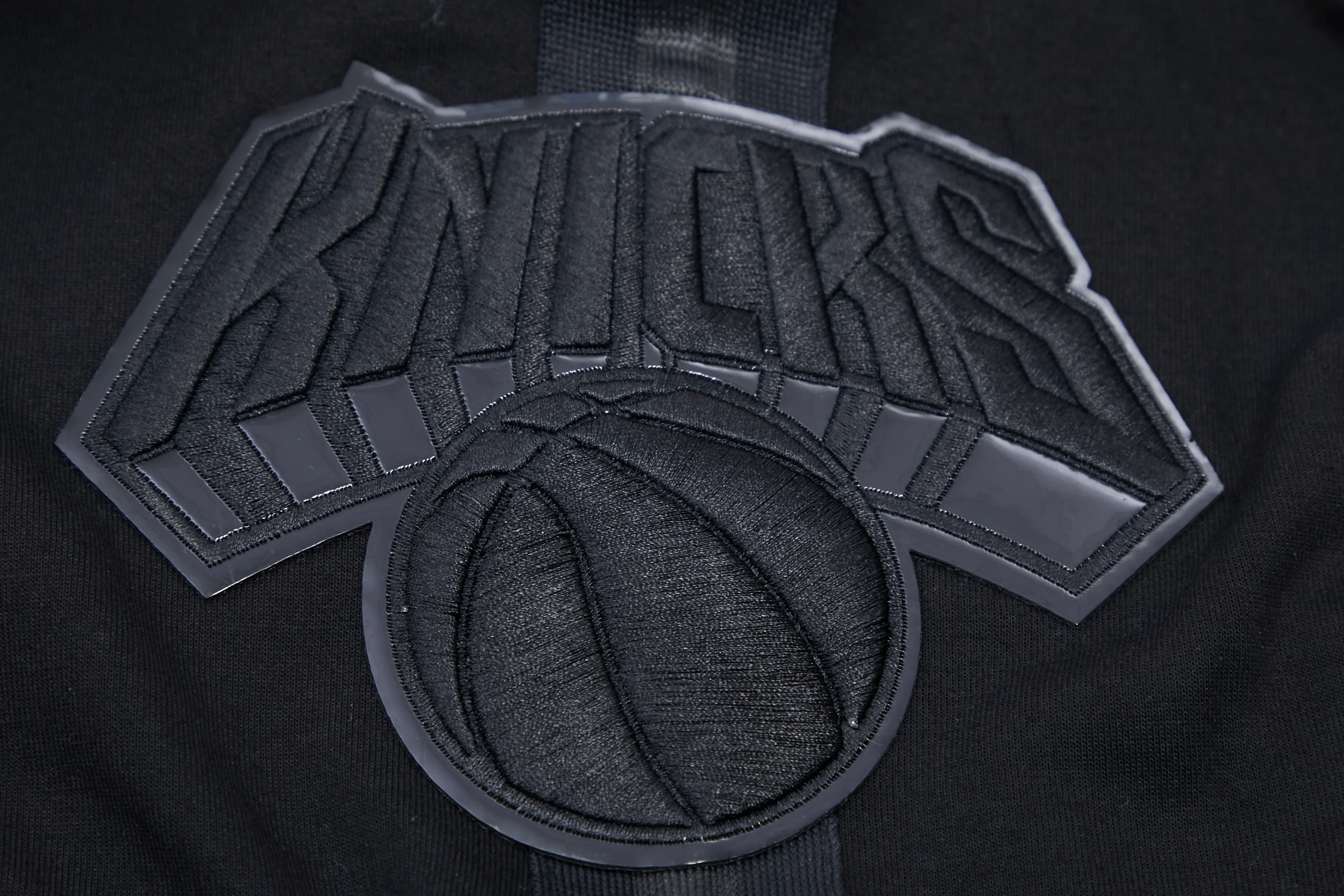 NBA NEW YORK KNICKS TRIPLE BLACK PRO TEAM MEN'S SHORT (BLACK) - Image 12