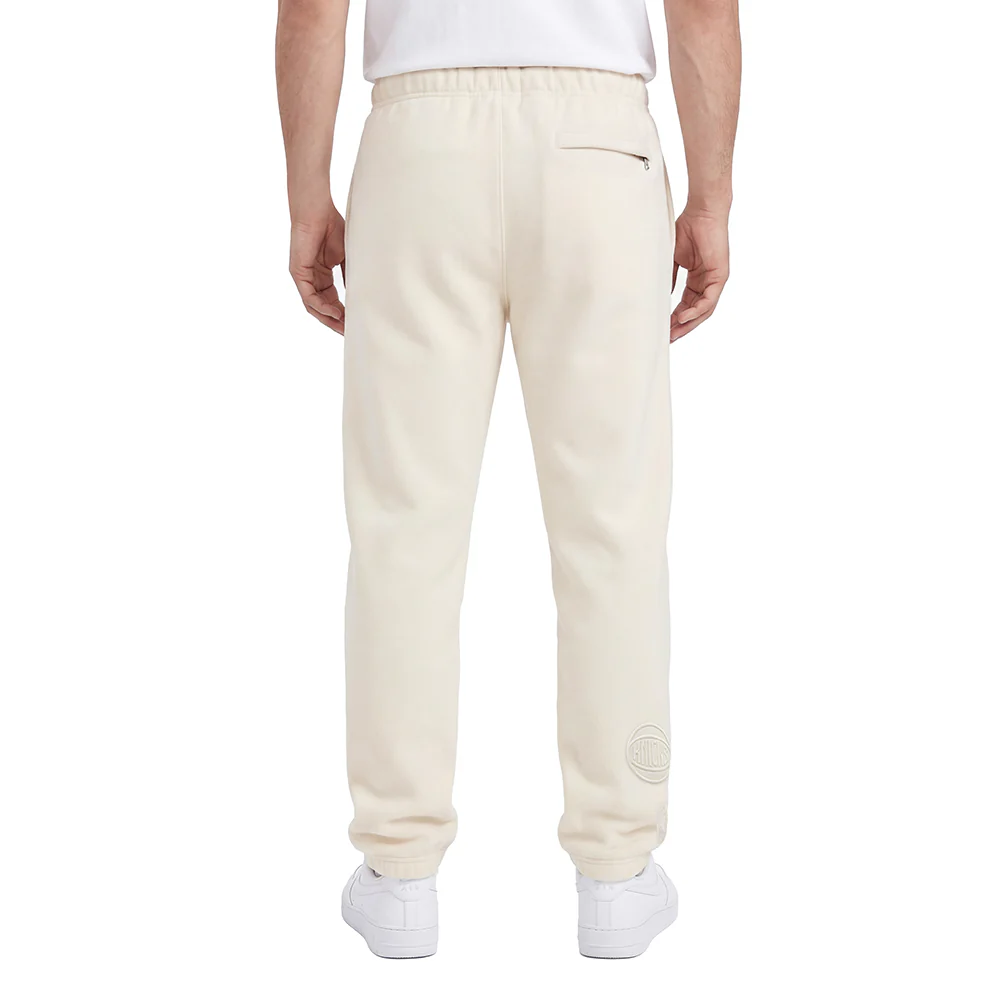 NBA NEW YORK KNICKS NEUTRAL FLEECE SWEATPANT (EGGSHELL) - Image 2
