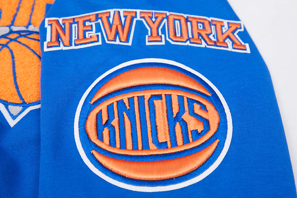 NBA NEW YORK KNICKS CLASSIC CHENILLE MEN'S PULLOVER HOODIE (ROYAL BLUE) - Image 7