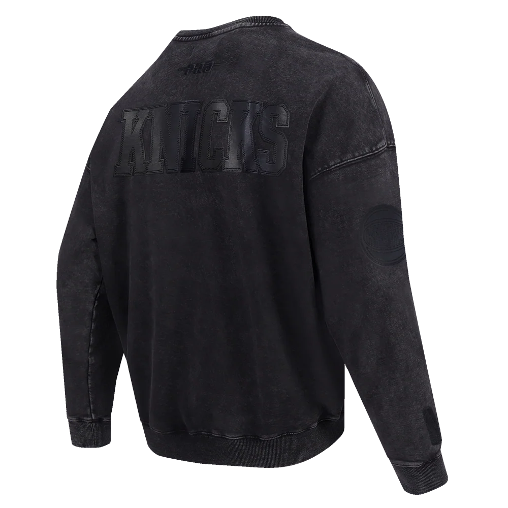 NBA NEW YORK KNICKS WASHED VANGUARD MEN'S ENZYME WASH DROP SHOULDER (WASHED BLACK) - Image 4