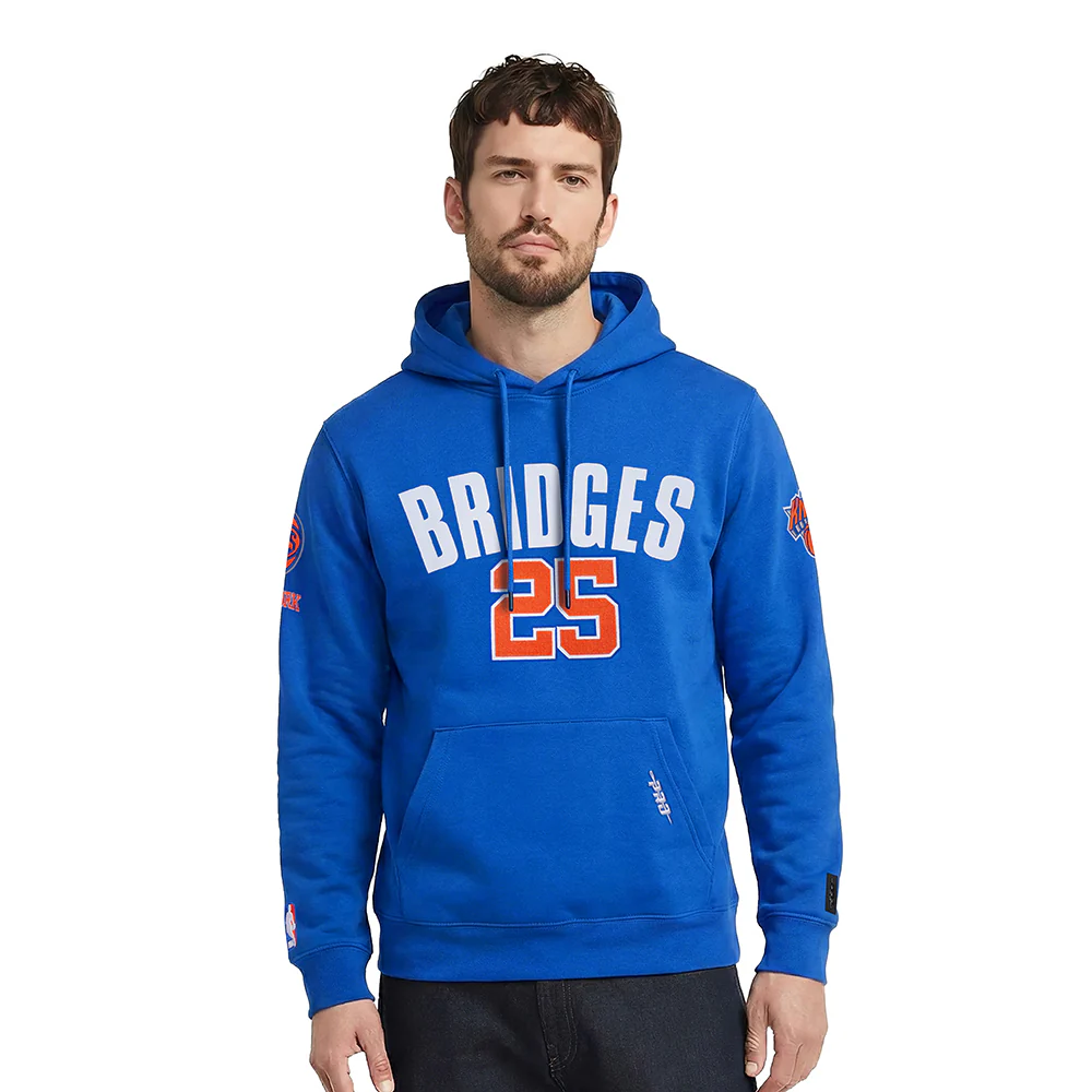NBA NEW YORK KNICKS MIKAL BRIDGES #25 CLASSIC PLAYER NAME AND NUMBER MEN'S DK PO HOODIE