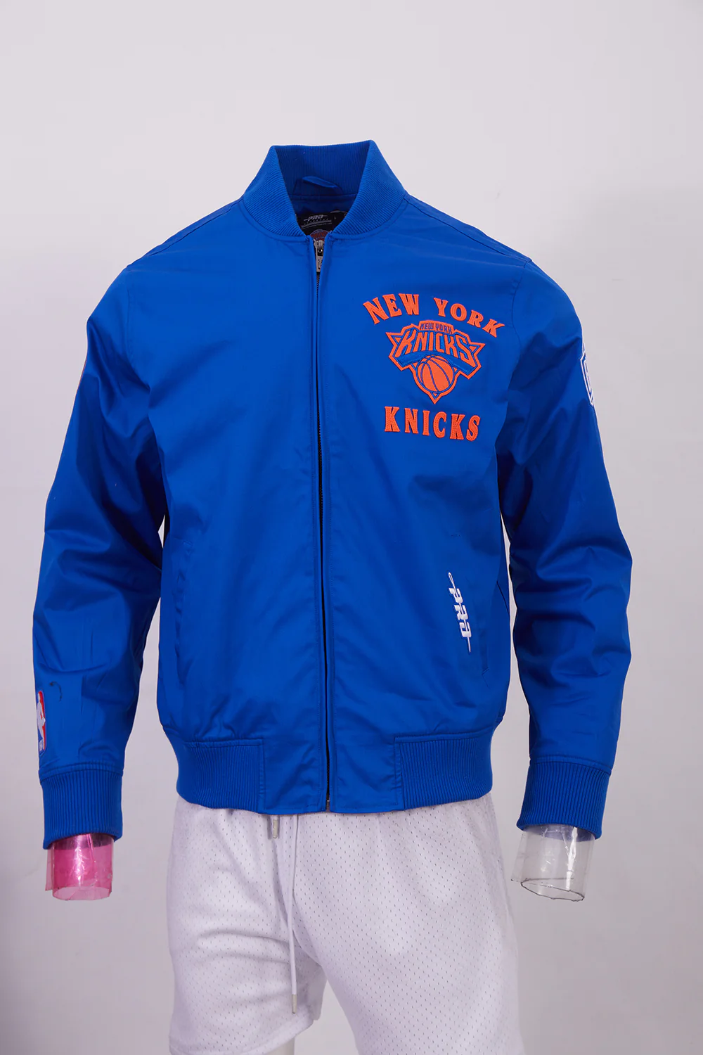 NBA NEW YORK KNICKS FIRST TEAM MEN'S JACKET (ROYAL BLUE) - Image 10
