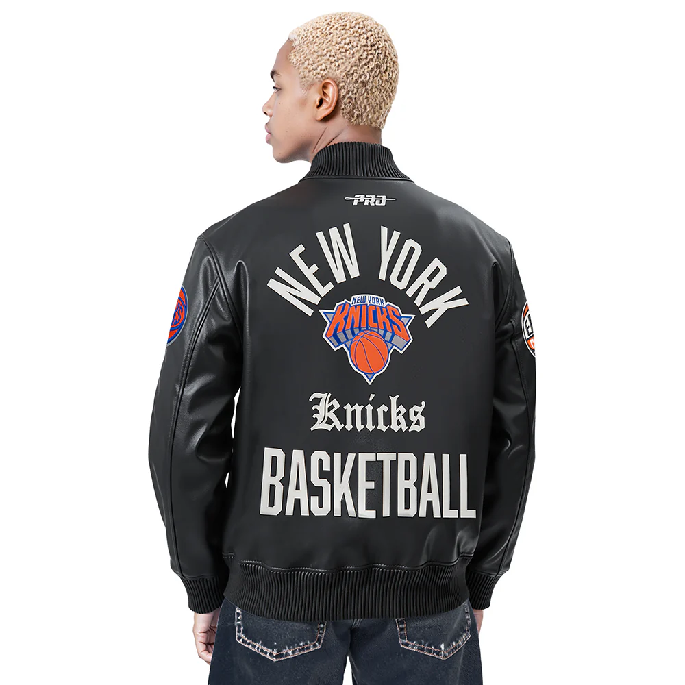 NBA NEW YORK KNICKS MODERN ORIGINALS MEN'S LEATHER VARSITY JACKET (JET BLACK) - Image 2