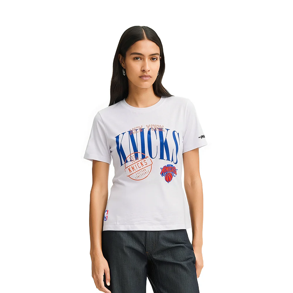 NBA NEW YORK KNICKS STAMPED WOMEN'S S/S SLIM TEE (WHITE)