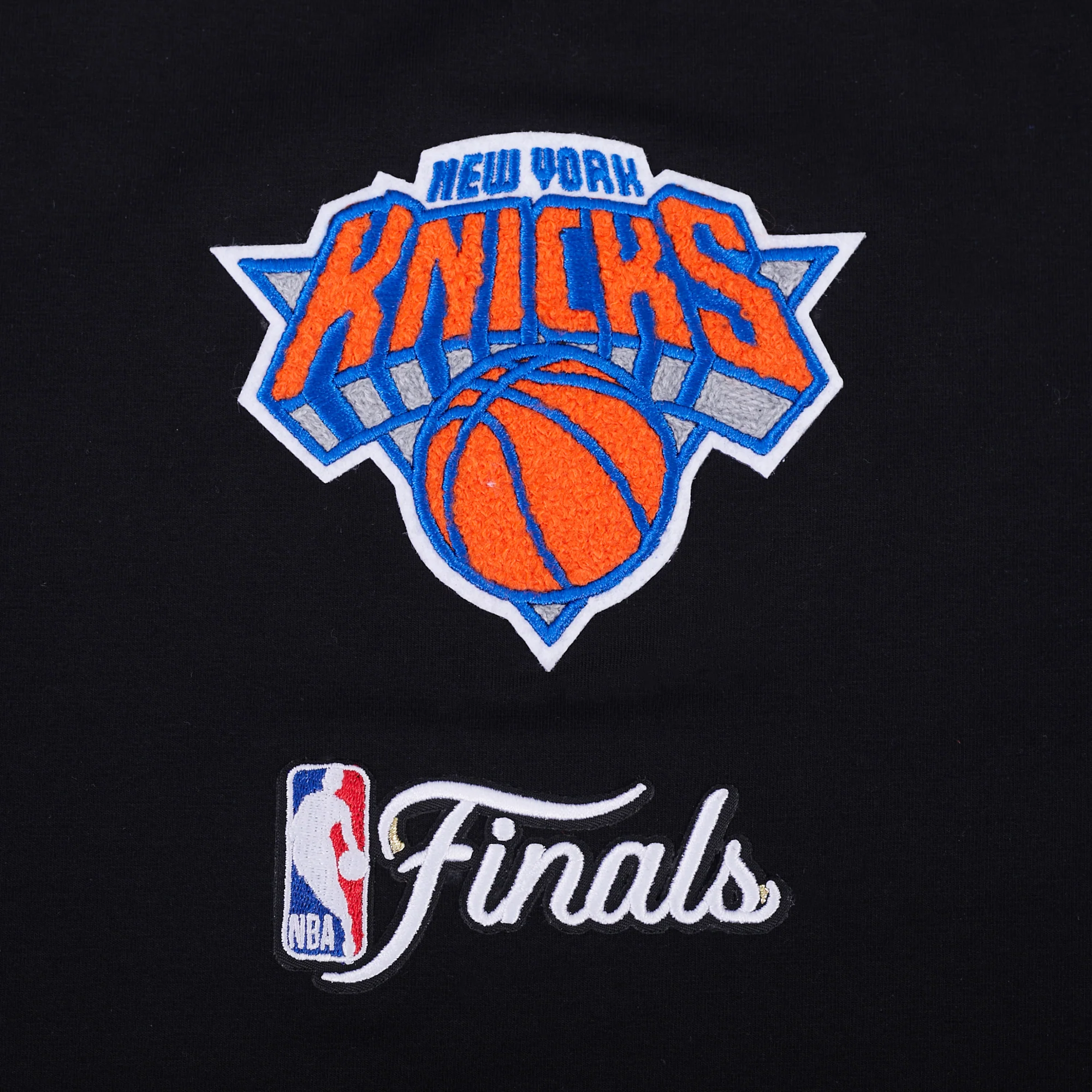 NEW YORK KNICKS 2026 NBA CHAMPIONSHIP WOMEN'S S/S BOXY TEE (BLACK) - Image 9