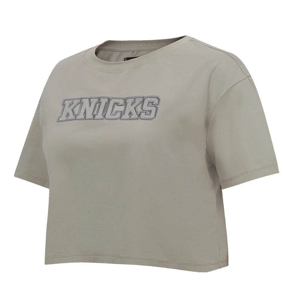 NBA NEW YORK KNICKS NEUTRAL WOMEN'S BOXY TEE (TAUPE) - Image 4